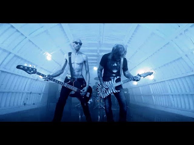 KXM "WAR OF WORDS" (Official Video) George Lynch, dUg Pinnick (King's X), Ray Luzier (Korn)