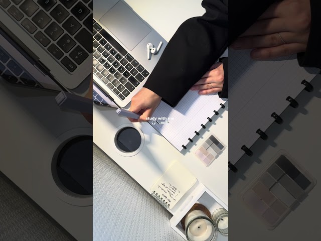 Study time 🎧✨🤍 #productive #studentlife #studymotivation #studyvlog #motivation #success