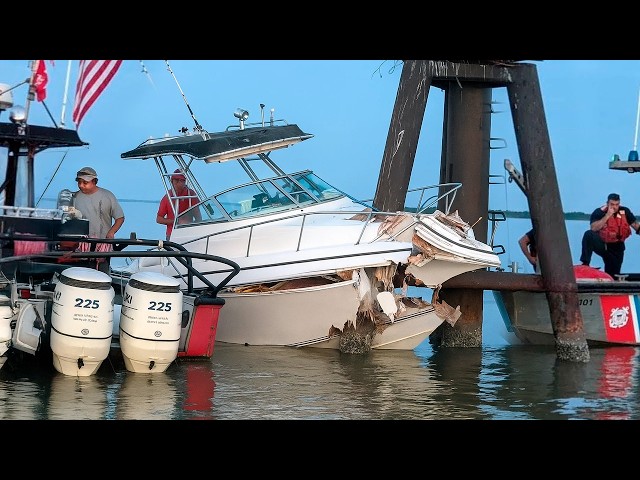 Idiots In Boats Caught on Camera