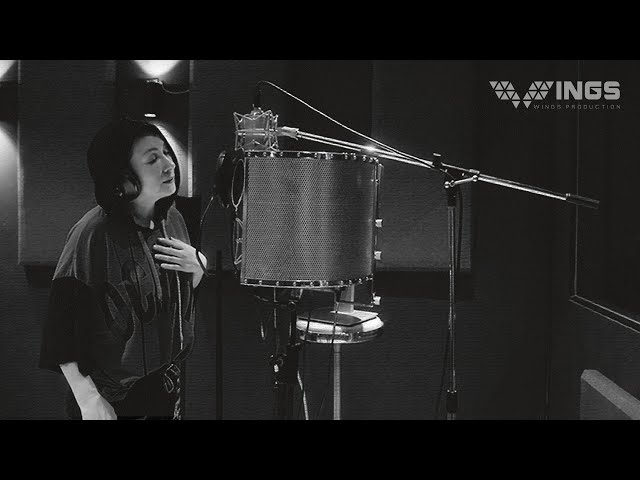 Ca sĩ Phi Nhung hát VỀ MIỀN TÂY cùng các nữ nhạc công tại Wings production