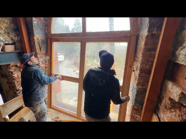 Bei dem Schloss, das komplett ist, nun ja, so ungefähr.