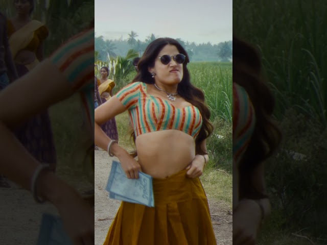 Janhvi’s Chikiri Chikiri from #Peddi – Pure Vibe 💫