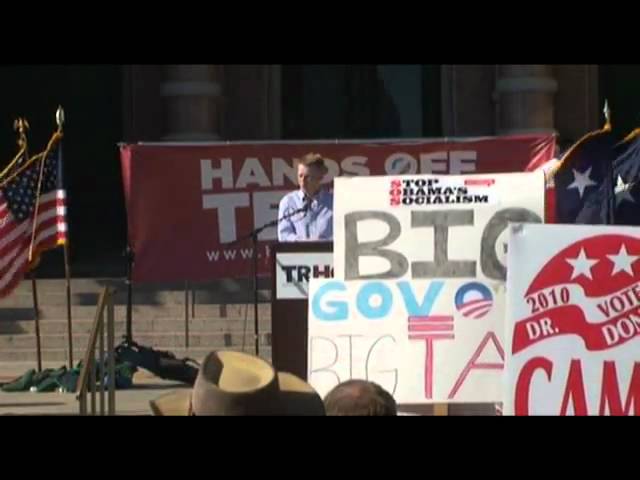 Lathan Watts, Lewisville City Councilman & TRHC Trustee, at the Hands Off Texas! Rally