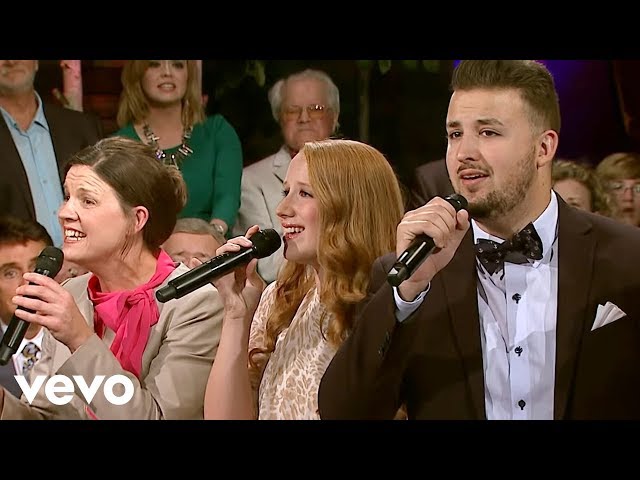 Gaither, The Collingsworth Family - At Calvary (Live)
