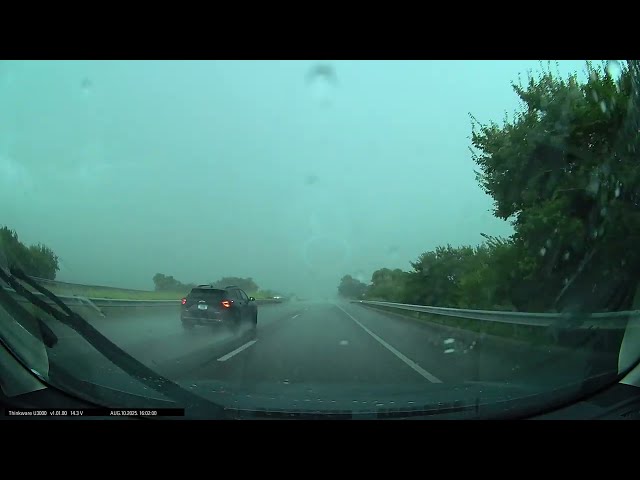 driver view I-55 south in dangerous rain in Madison Co., IL approaching St Louis on 8/10/25 (1 of 2)