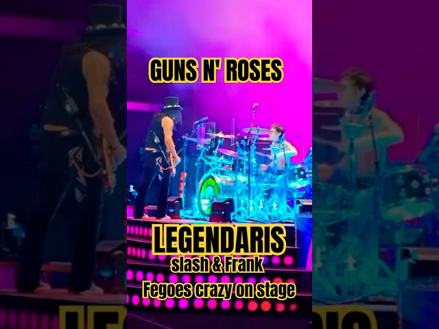 guns n' roses - Slash & Isaac carpenter On Fire!🔥 #gunsnroses #slash #foryou #viral #shorts