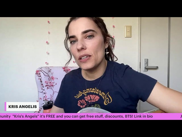 Singing in Okinawa!🌸 🎶