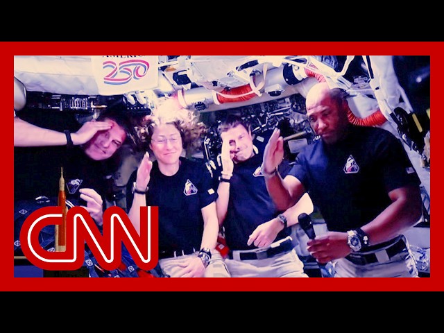 Trump calls the Artemis crew