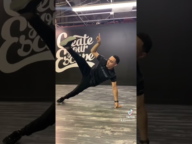 Flare Tutorial #breakdance #bboy #flares #tutorial #danceteacher #dancetutorial #breakdancing