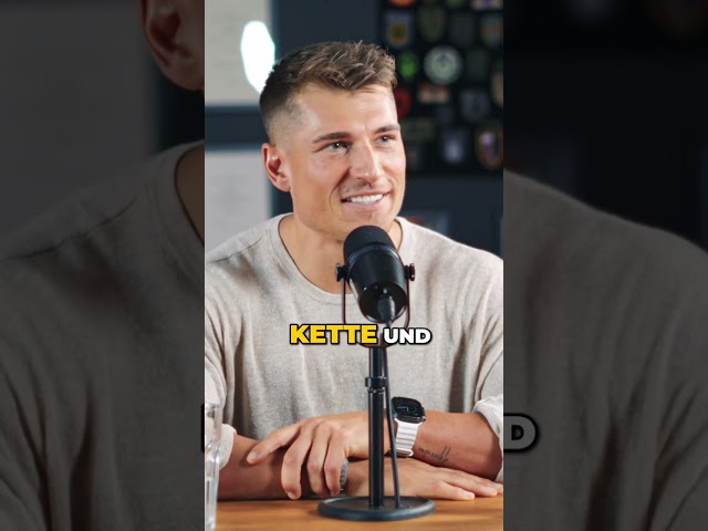 When did you first experience true camaraderie? 🪖🤝