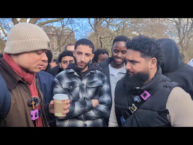 Christian Preacher Came To The Lion Cage Got Humiliated Badly! Orthodox Muslim Speakers Corner 