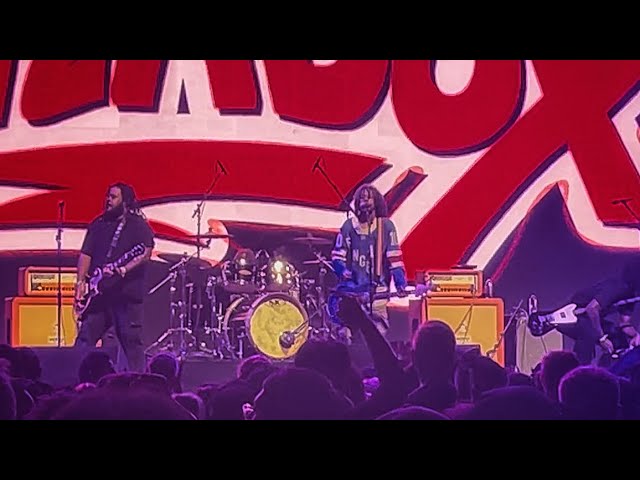 The Paradox - No Strings Attached @ KROQ Almost Acoustic Christmas 2025