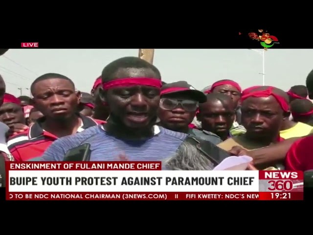 Enskinment of Fulani Mande Chief: Buipe youth protest against paramount chief.