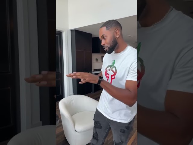 When Angel breaks into Joslyn’s Safe!