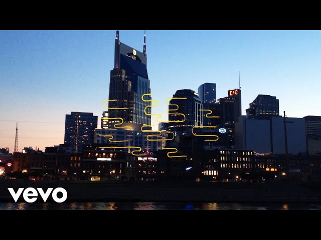 Hayley Williams - Showbiz (Official Visualizer)