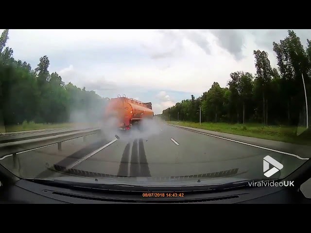 Explosión de llantas direccionales en camiones