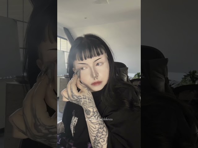 🫶🏻 #goth #gothic #gothmakeup #gothstyle