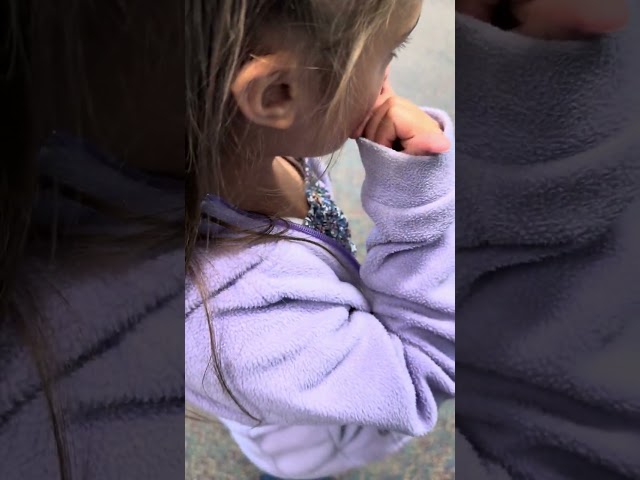 Building Robots and Coding Challenge with Twin Girls #stem #summercamp #adventure #codingforgirls