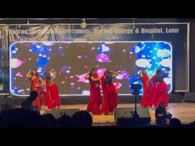 Group dance performance 🎭🕺🏻 | college fest dance | #girlsdance #dance #explore #gmclatur #trending 