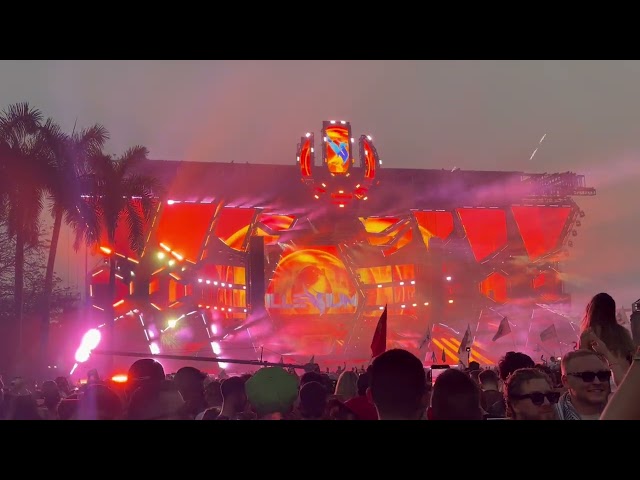 ILLENIUM at Ultra Miami 2026! 🧡 The crowd energy was UNREAL (Full Vibes)