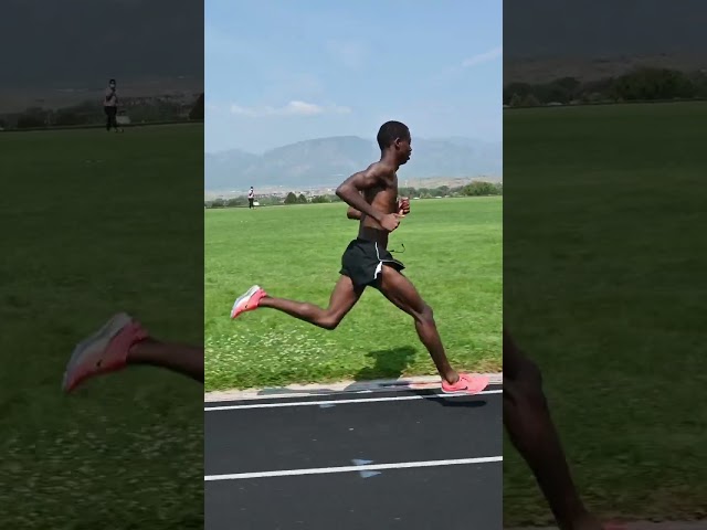 800M runner jumps into 5k runner speed workout to help with closing speed in Olympic Finals