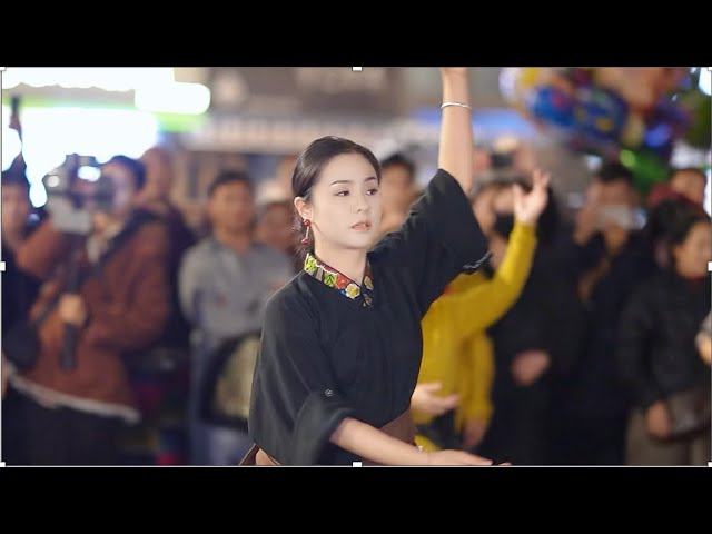 Yongji, zhuorechamu team, beautiful Tibetan dance "囊谦锅庄"