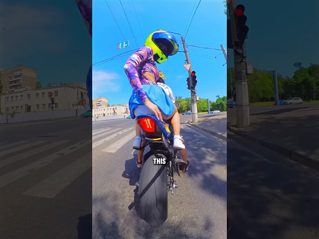 Abkühlen? 😁 #Motorrad #Bikelife #motovlog #gopro #cityride