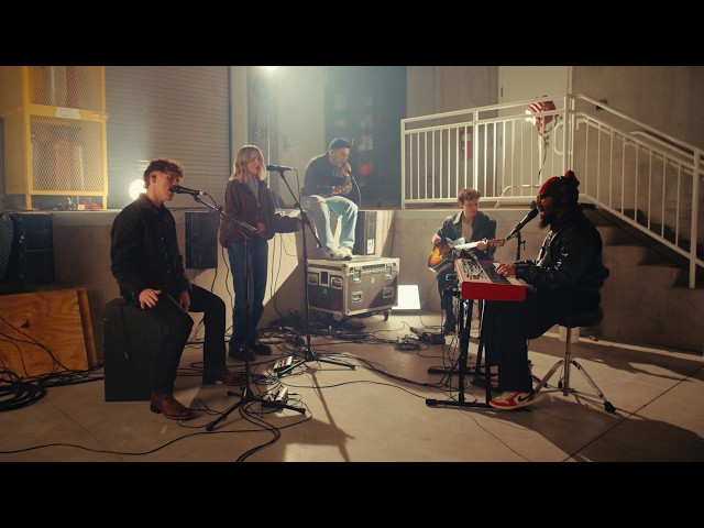 God I’m Just Grateful | Acoustic | Elevation Worship & Chandler Moore