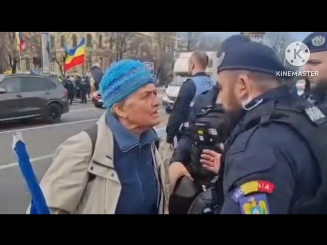 Miners fight with gendarmes