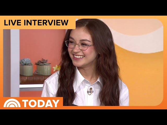 Anna Cathcart on ‘XO, Kitty’ S3, Reuniting With Lana Condor, More