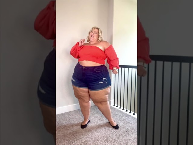 Which Crop Top is Your Fave?