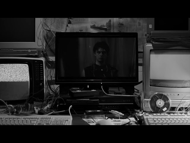 Chalk - Longer (Official Lyric Video)