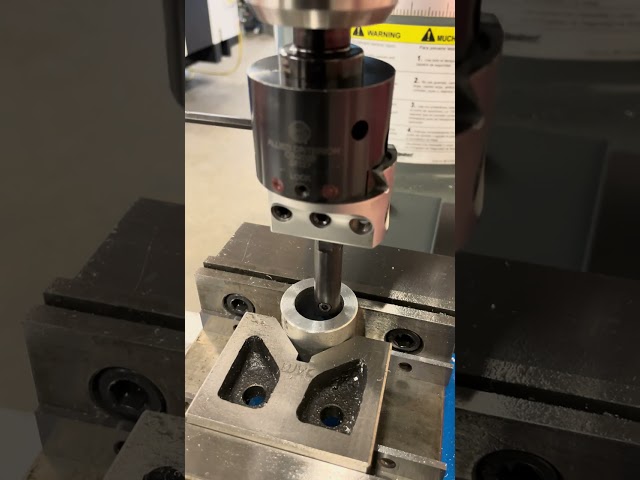 Boring head initial adjustment