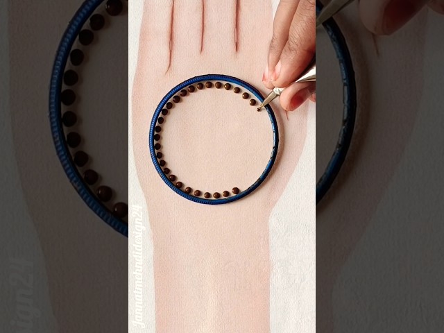 Very Easy Bengals Mehndi Design Trick 😍🫶#mehndidesigns #youtubeshorts #mehandi #easymehndi #viral