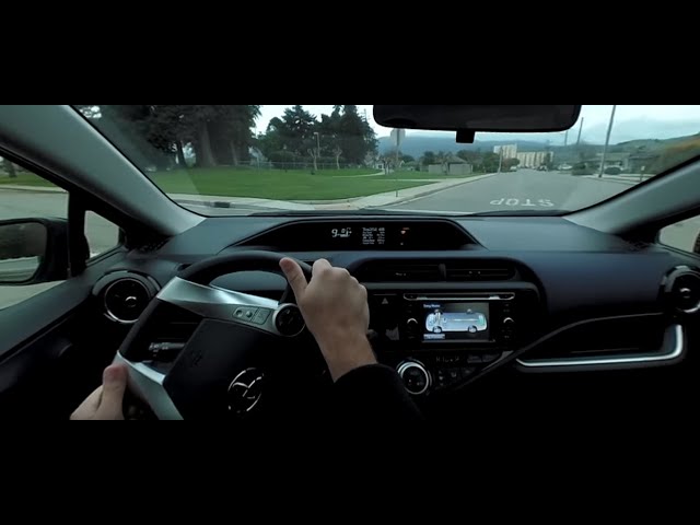 How to safely make a left turn at a stop sign - 360 video