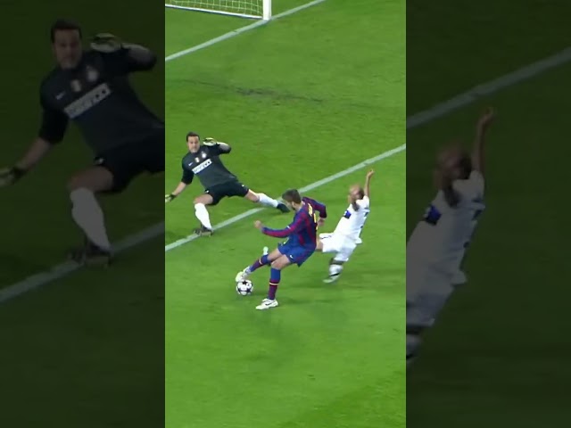 When Piqué sent two 😳