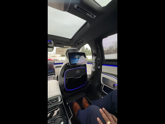 These Mercedes Maybach features will blow your mind!