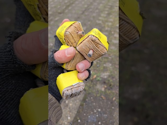 4x Weco Kubi von Lidl | 4 Böller von Lidl gleichzeitig zünden | cubic cannon shot #shorts #fireworks