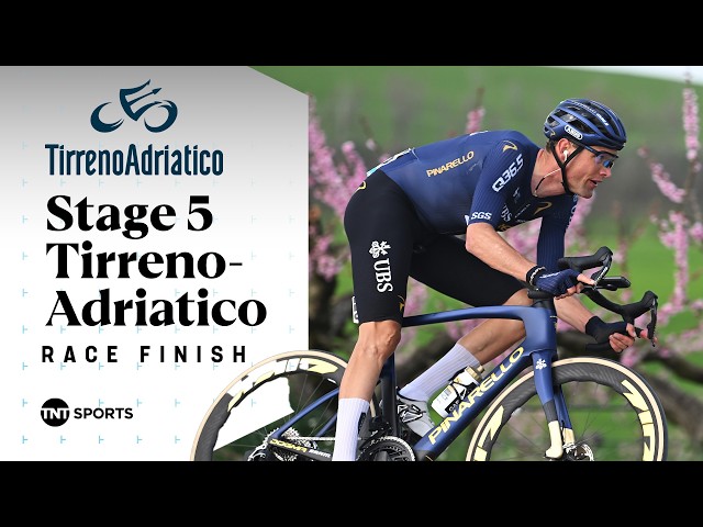 CHASING PACK DEFEATED 💨 | Men's Elite Stage 5 Tirreno-Adriatico 2026 Final KM's | TNT Sports Cycling