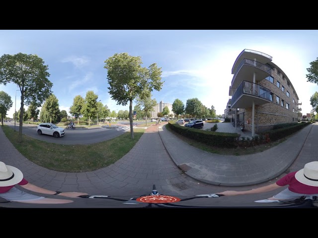 Riding on a roundabout 360 degrees (1)