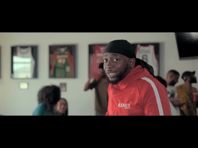 Fire 🔥or Trash 🗑️??? Tag that friend that raps way better than this guy