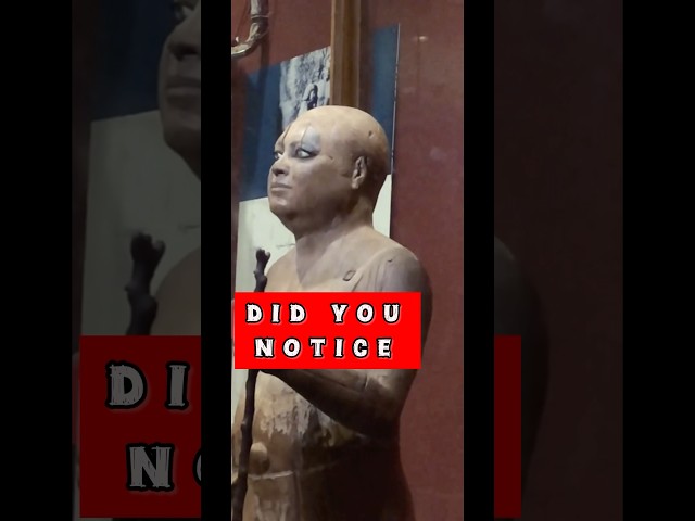 📸 The Statue That Watches You — A 4,500-Year-Old Mystery #ancientegypt #egyptianmuseum