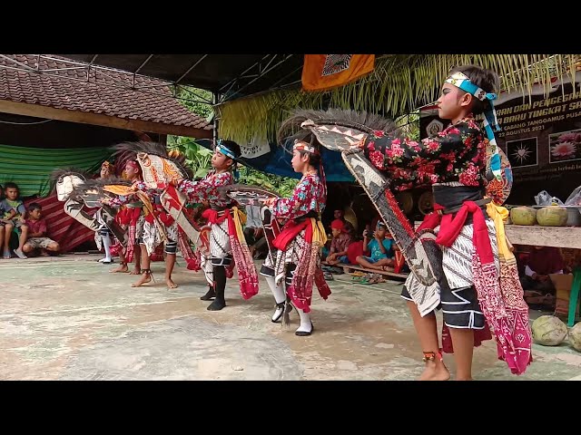 Jaranan Jathilan Versi Pegon || Kuda Lumping Campursarian