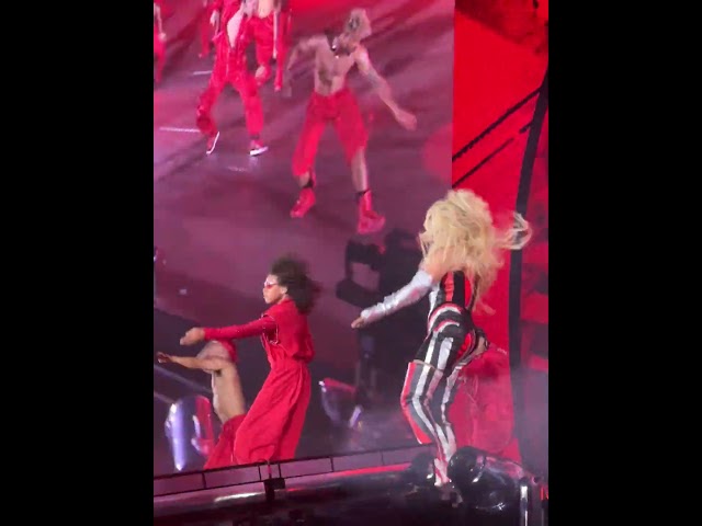 Beyoncé & Blue Ivy - My Power (Live Performance Renaissance World Tour - Spain, Barcelona 2023).