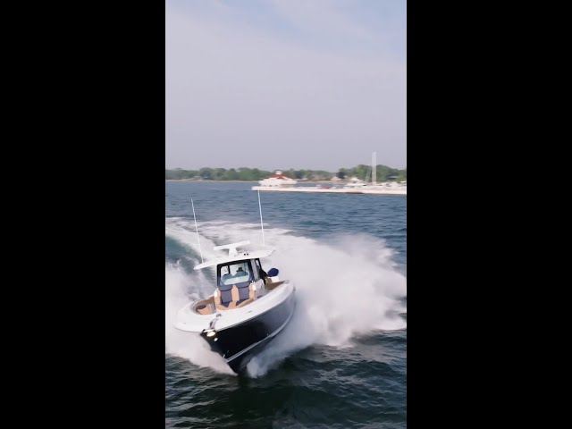HCB YACHTS The Intricate Design of the 42' Lujo