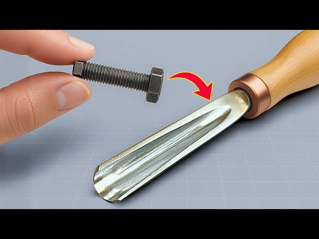 Millions Don’t Know This Secrets! Brilliant Chisel Design Invented by a 65-Year-Old Carpenter