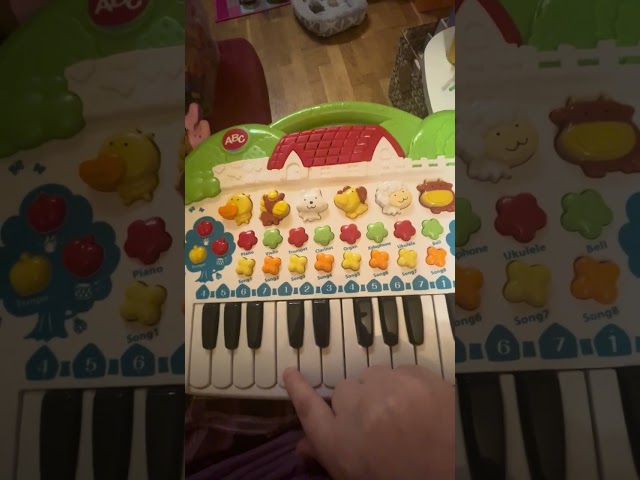 Simba ABC Tier Keyboard