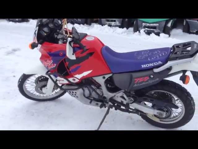 007 B6446 HONDA AFRICA TWIN 750