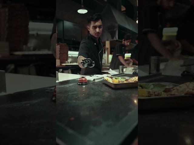 Pizza Through the Lens: A Cinematic Video #pizza #cinematic #fastfood #business #shorts #food