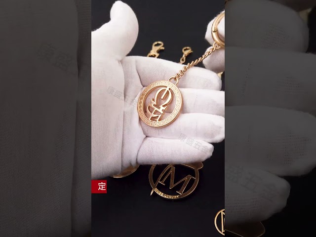 High quality custom hanging metal logo tag for bag handbags, need to custom logo for bag #metallogo